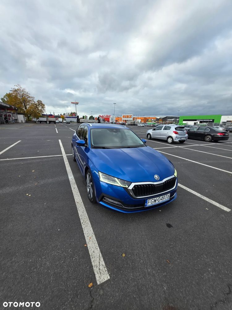 Skoda Octavia 2.0 TDI SCR Style DSG - 1