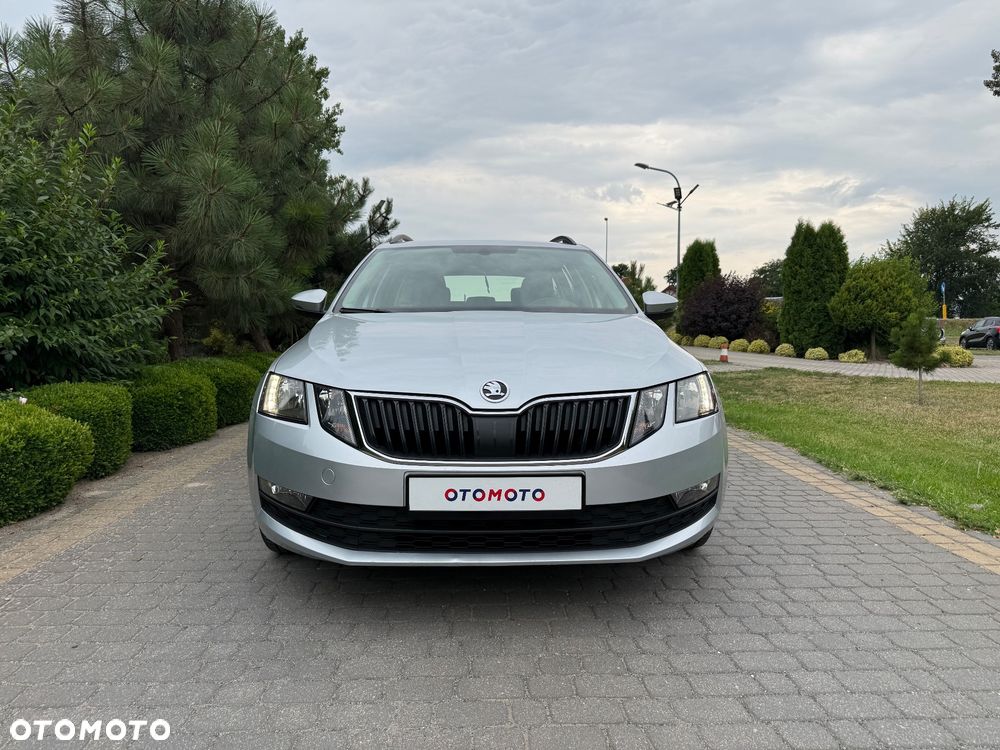 Skoda Octavia - 2