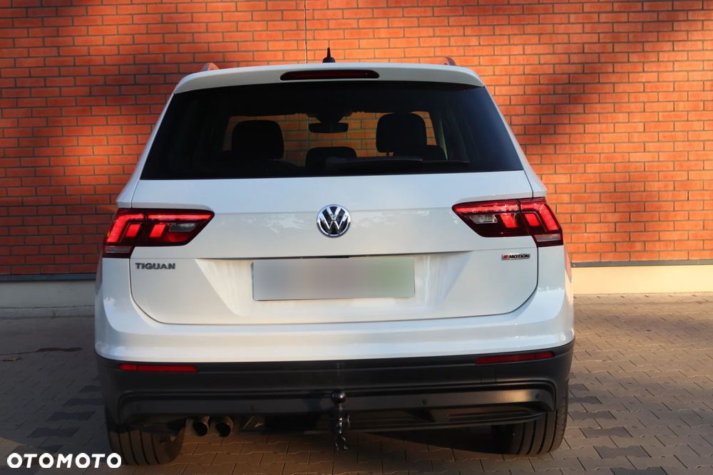 Volkswagen Tiguan - 13