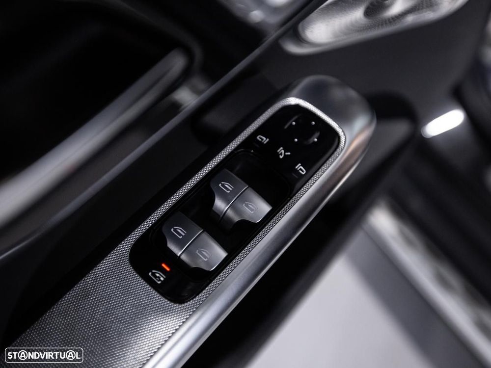 Mercedes-Benz GLC 300 de 4Matic 9G-TRONIC AMG Line Advanced - 19