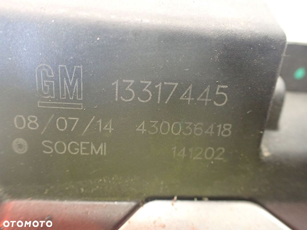 ZAMEK KLAPY BAGAŻNIKA OPEL CORSA D 1.4 13317445 - 4