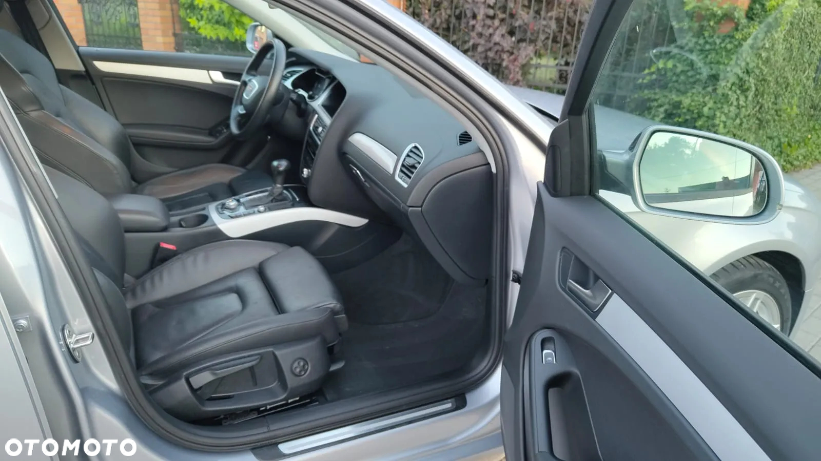 Audi A4 Avant 2.0 TDI DPF clean diesel multitronic Attraction - 12