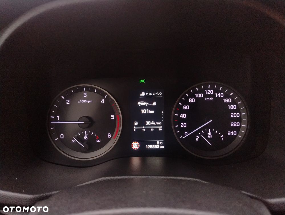 Hyundai Tucson blue 1.7 CRDi 2WD Advantage - 13