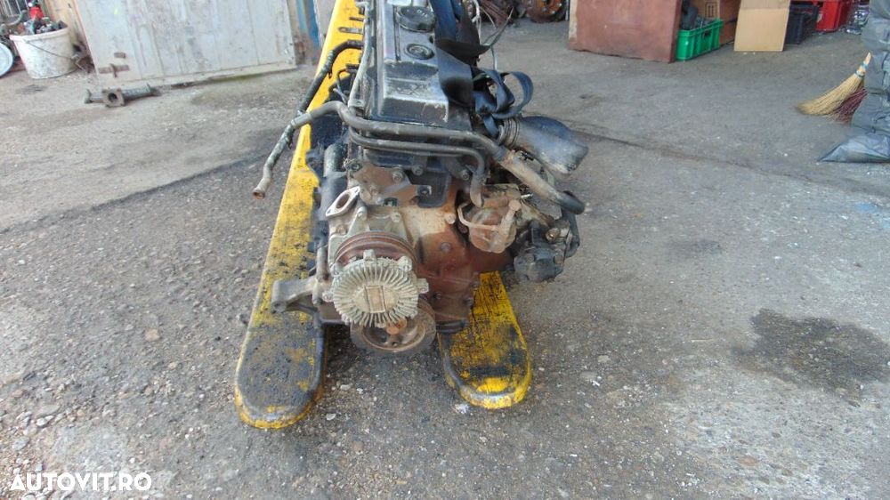 BLOC Motor complet mitsubishi Pajero 2002 Diesel 2,8 - 2