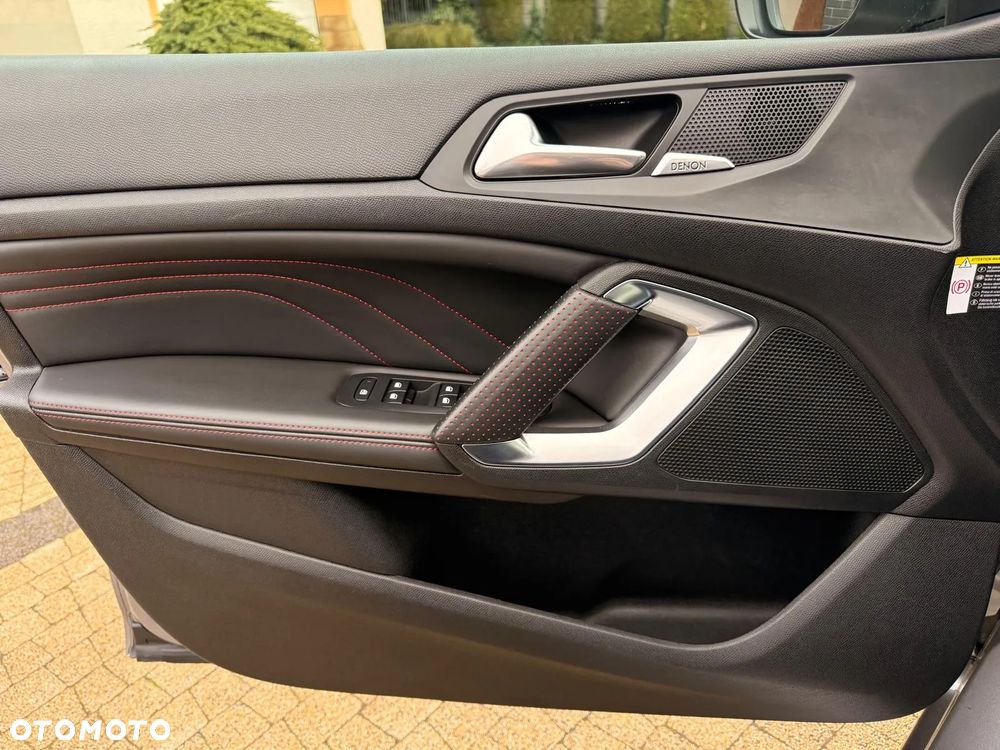 Peugeot 308 GTi by Sport - 31