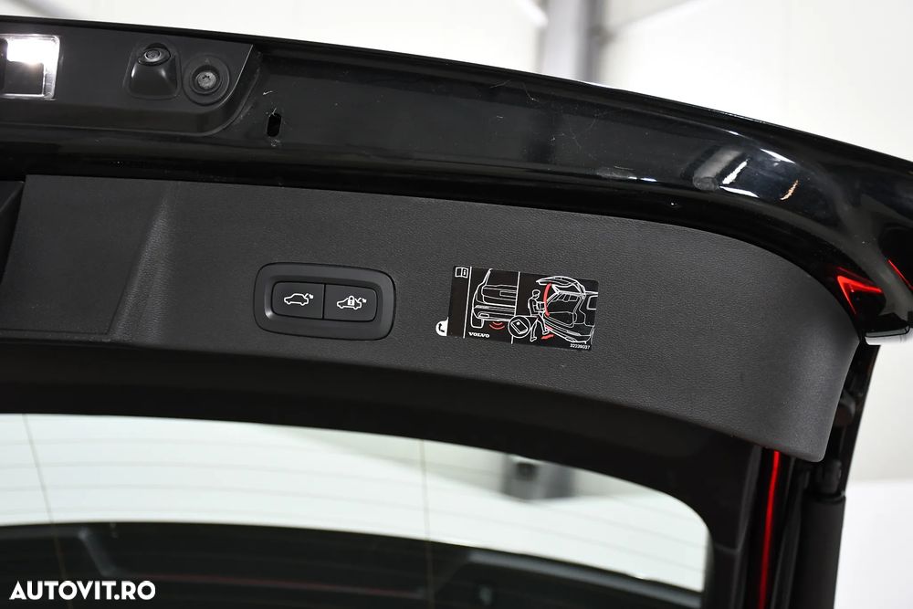 Volvo XC 40 - 21