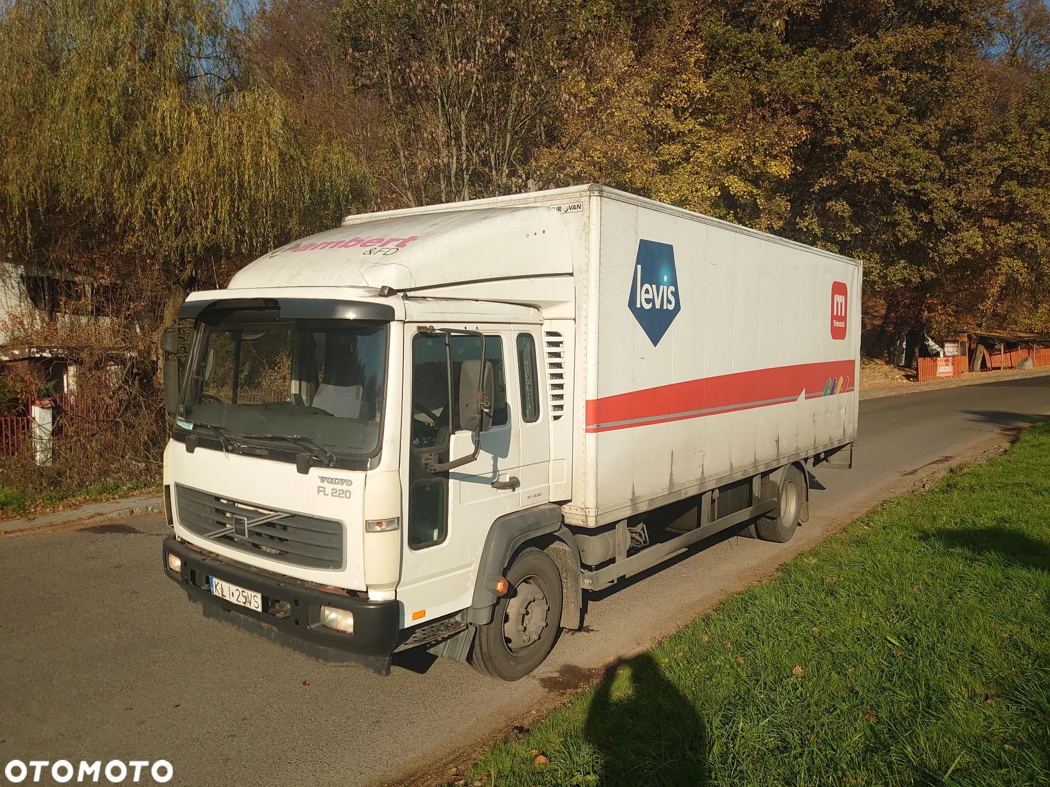 Volvo FL220 - 1