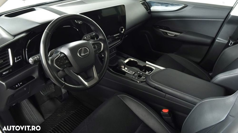 Lexus Seria NX 450h+ AWD CVT PHEV Executive - 8