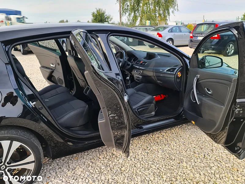 Renault Megane - 11