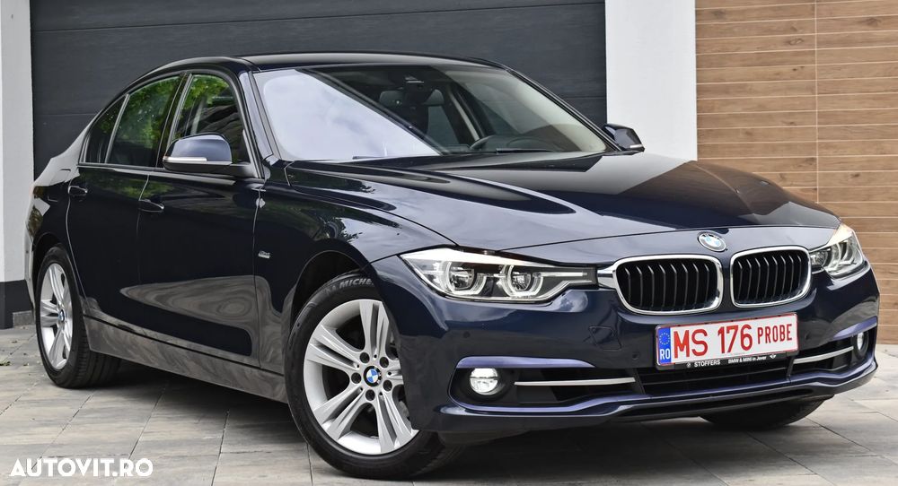 BMW Seria 3 320i Aut. Sport Line - 2
