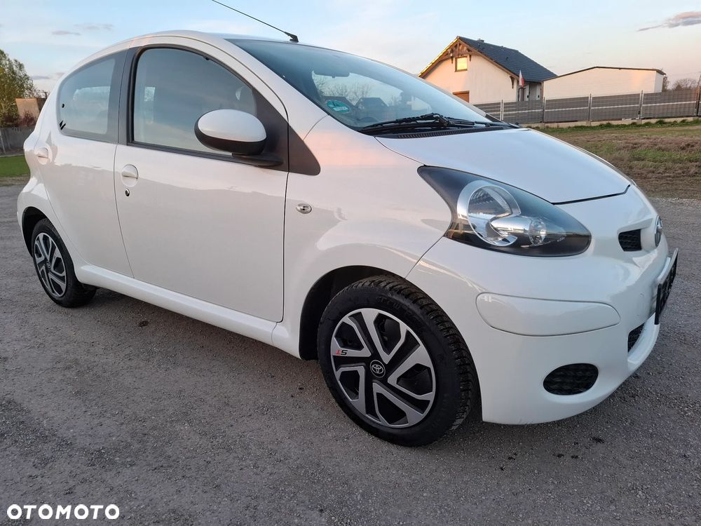 Toyota Aygo Cool - 3