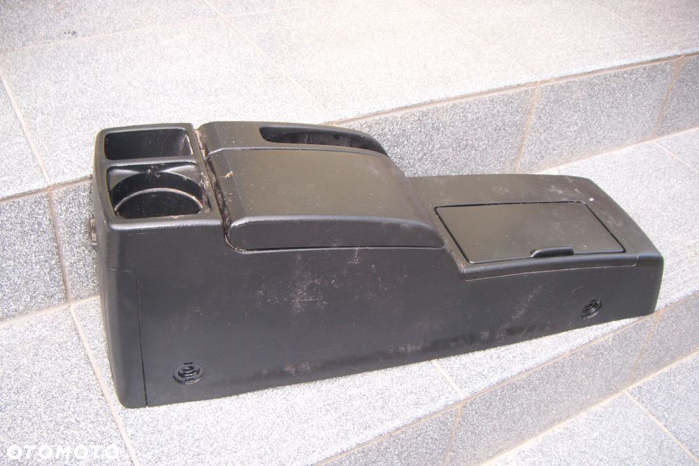 mazda 5 CR 05r tunel- podłokietnik - 2