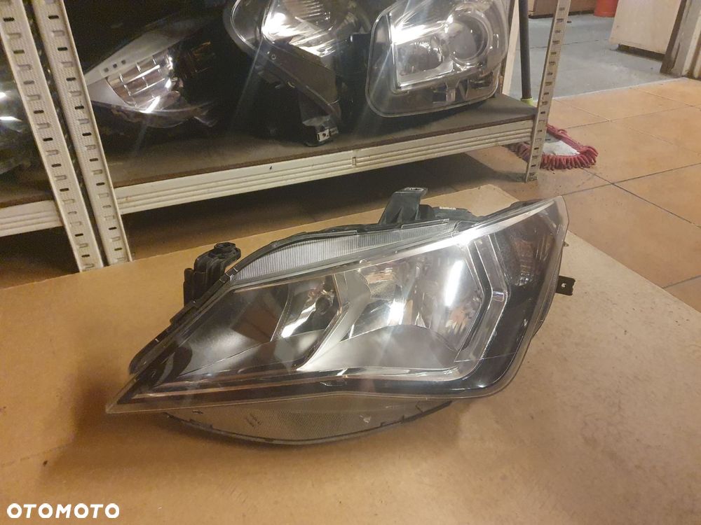REFLEKTOR LEWY SEAT IBIZA IV 4 EUROPA