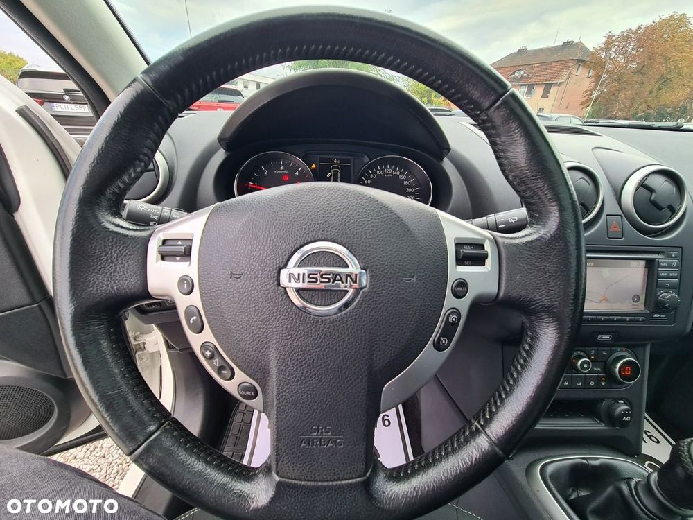 Nissan Qashqai 1.6 DCi 4x4 Tekna - 19