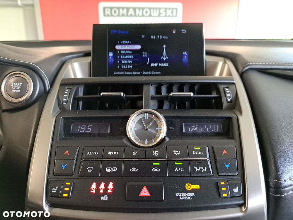 Lexus NX 200t Elite AWD - 22