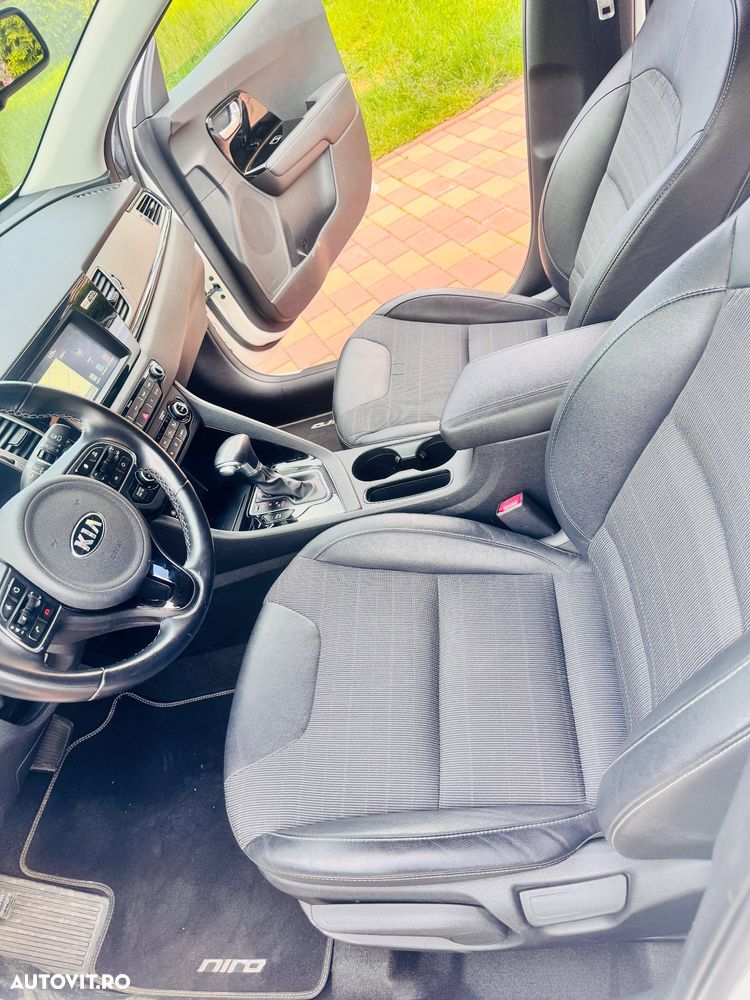 Kia Niro 1.6 GDI 6DCT HEV Comfort - 15