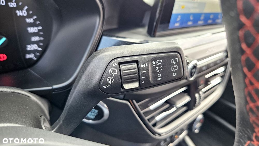 Ford Focus 2.0 EcoBlue ST-Line - 19