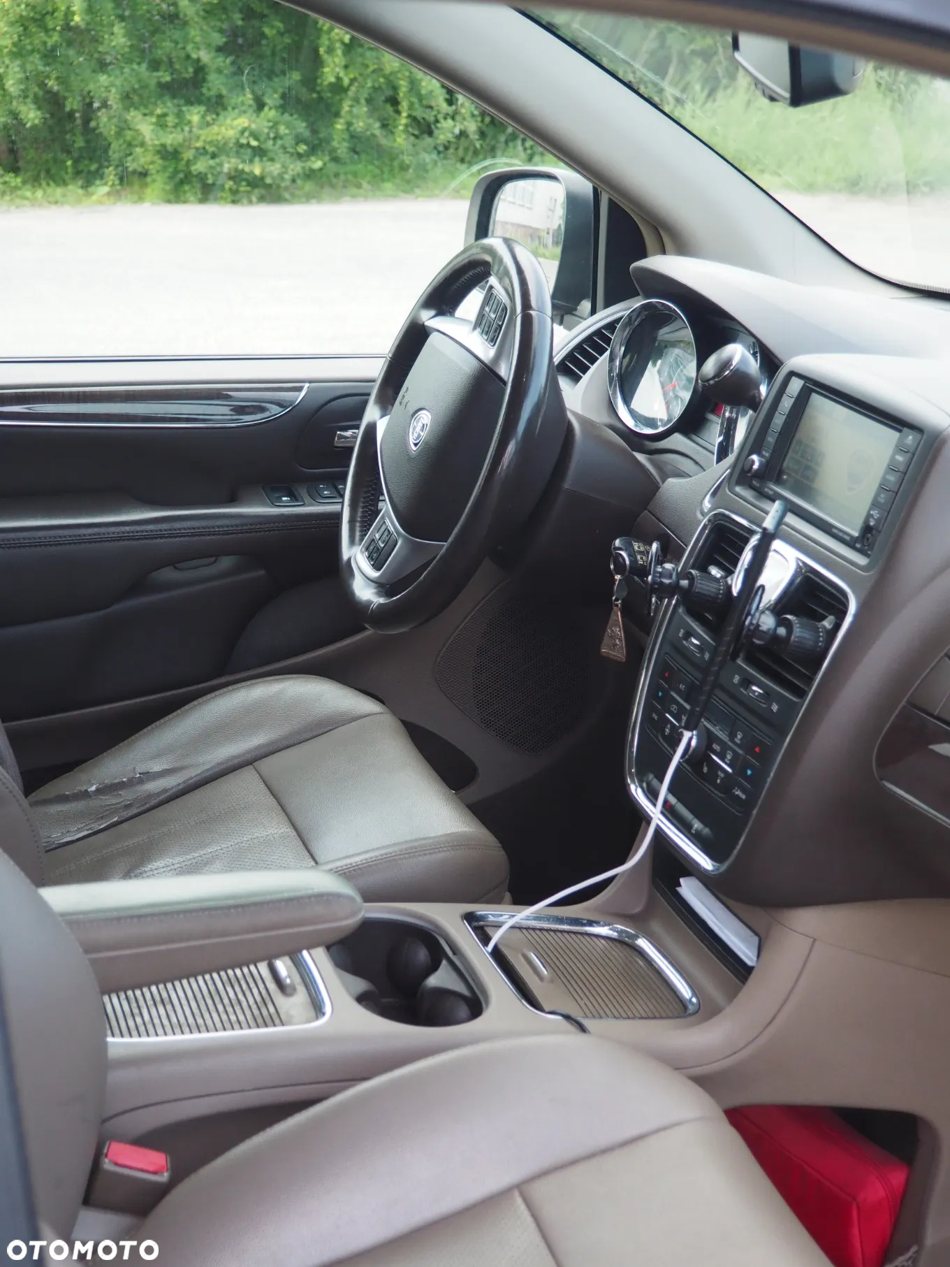 Lancia Voyager 2.8CRD Silver - 10