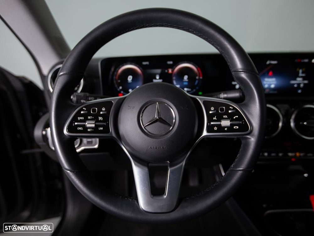 Mercedes-Benz CLA 250 e Shooting Brake Progressive - 20