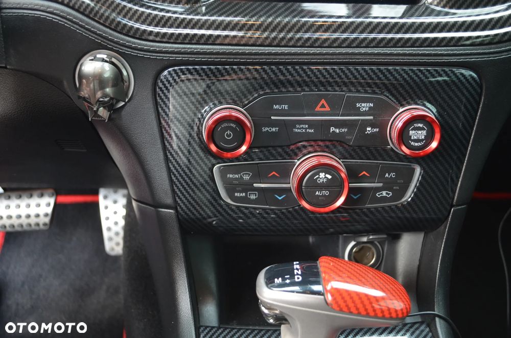 Dodge Charger 5.7 R/T - 11