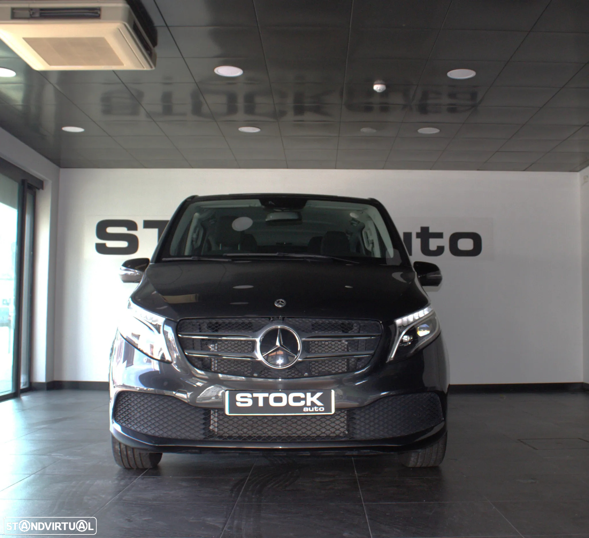 Mercedes-Benz V 220 d Longo Avantgarde - 2
