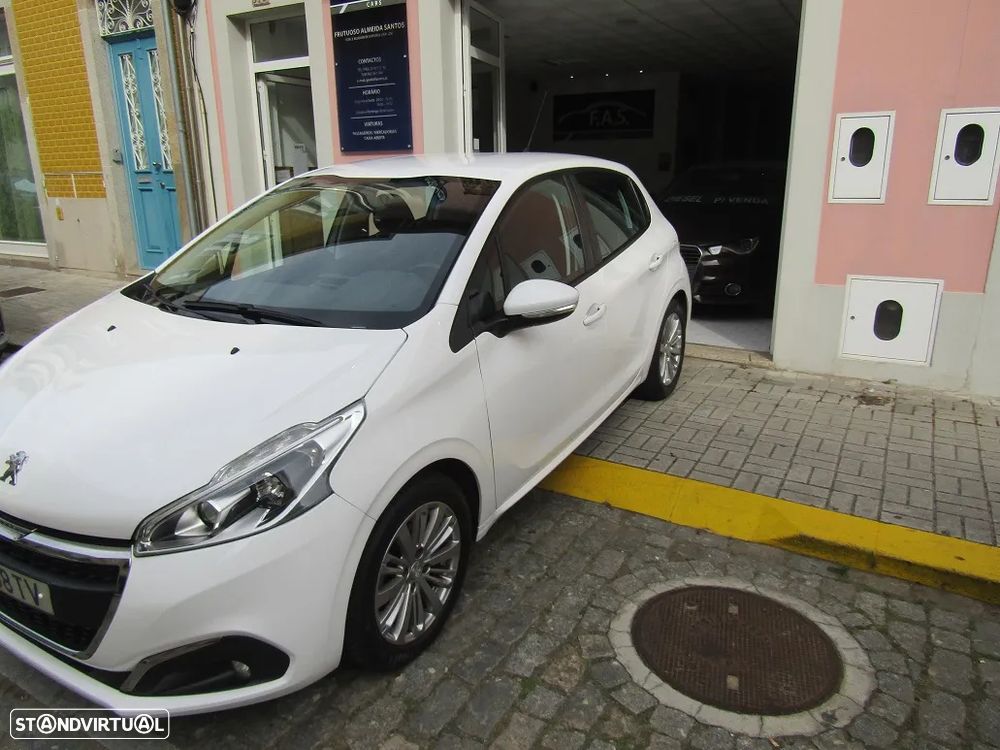 Peugeot 208 1.2 PureTech Active - 2