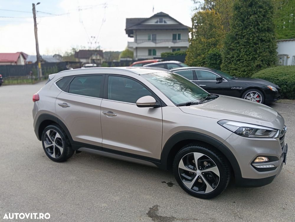Hyundai Tucson blue 1.7 CRDi 2WD DCT Style - 1