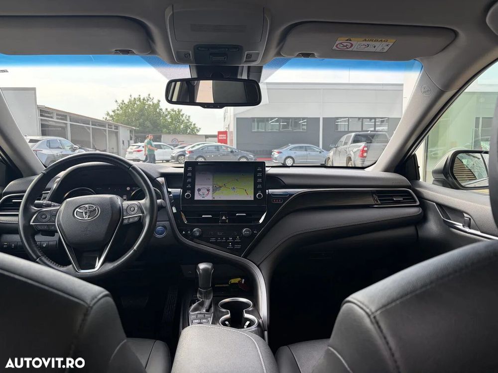 Toyota Camry 2.5 Dynamic - 11