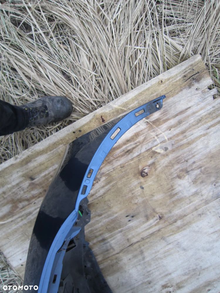 Zderzak przód przedni Honda FR-V B537M - 9