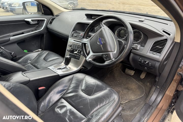 Cutie de viteze automata 2.4D D5244T10 TF-80SC AWD 36050936 Volvo XC6 - 12