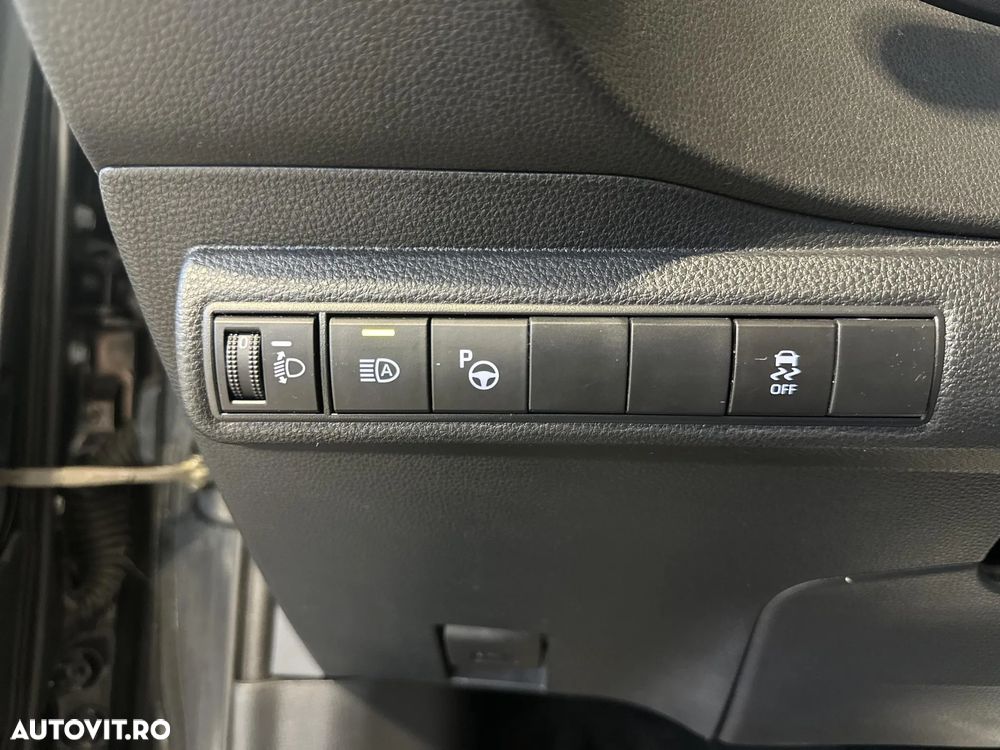 Toyota Corolla - 15