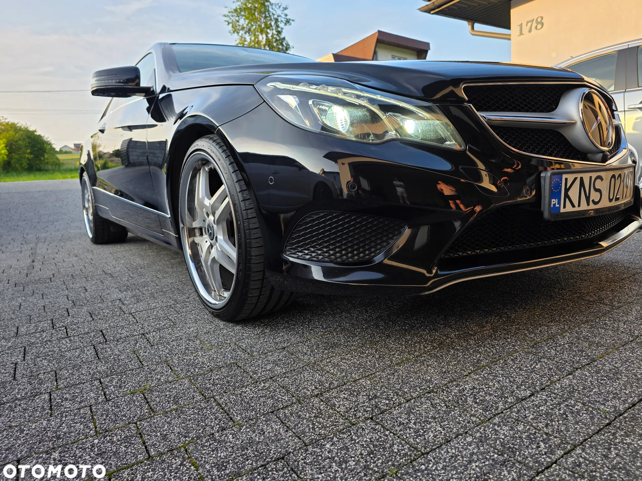 Mercedes-Benz Klasa E 250 - 24