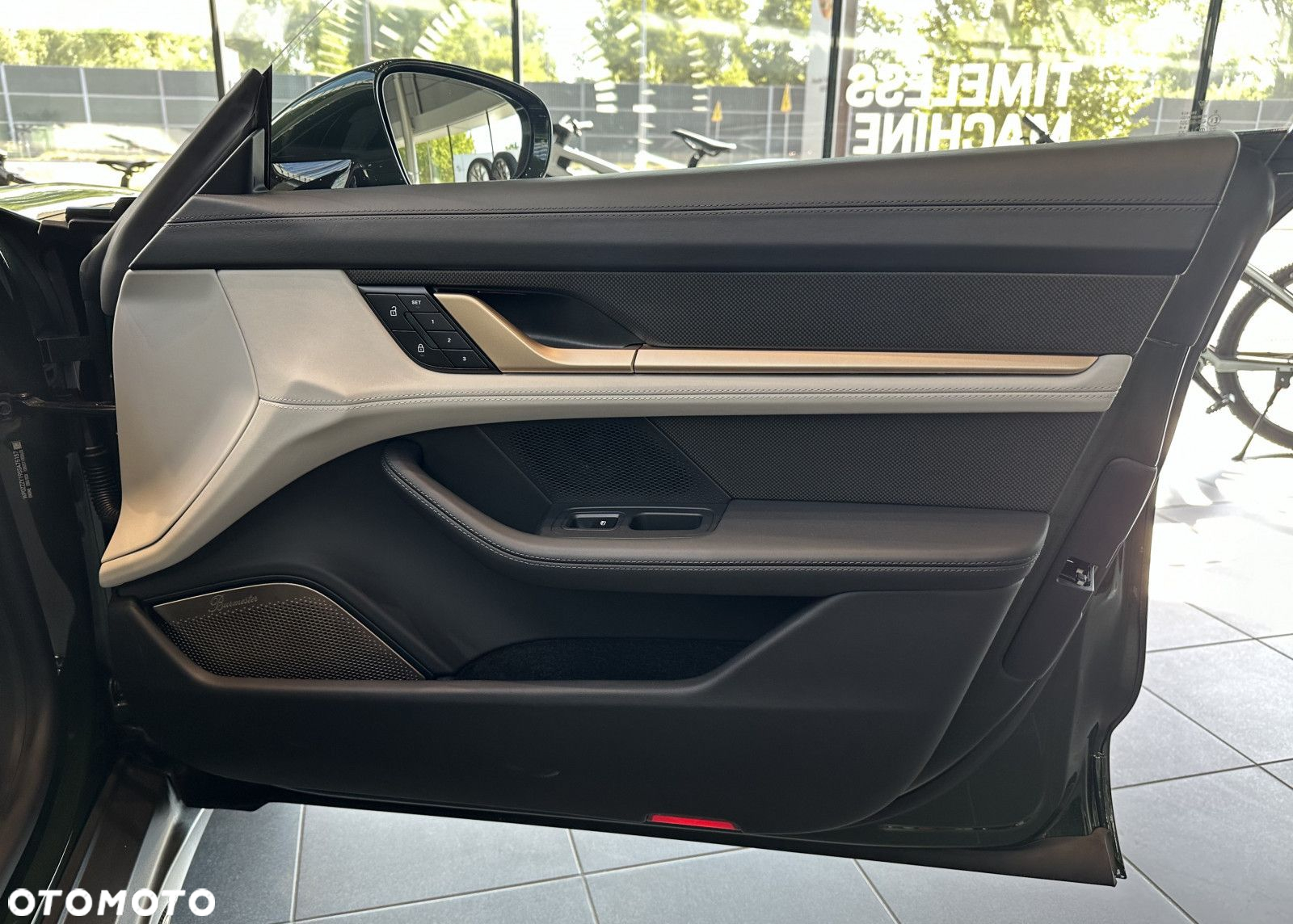 Porsche Taycan - 20