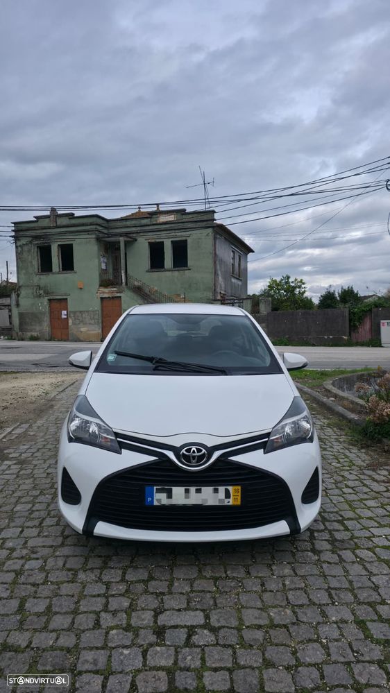 Toyota Yaris 1.4 D-4D ACtive+AC - 3