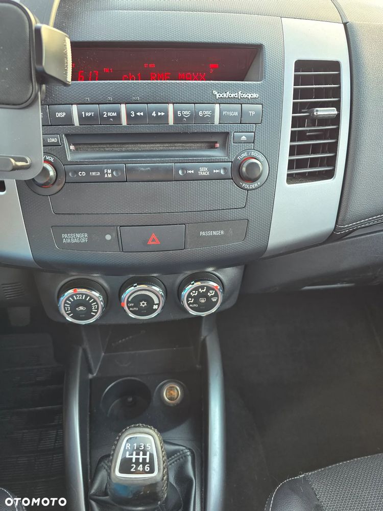 Mitsubishi Outlander 2.2 DID Instyle EU5 - 7