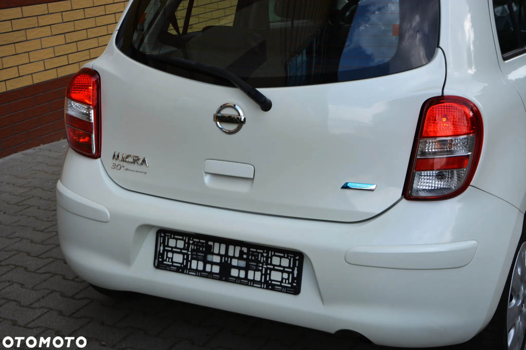 Nissan Micra 1.2 30th Anniversary - 19