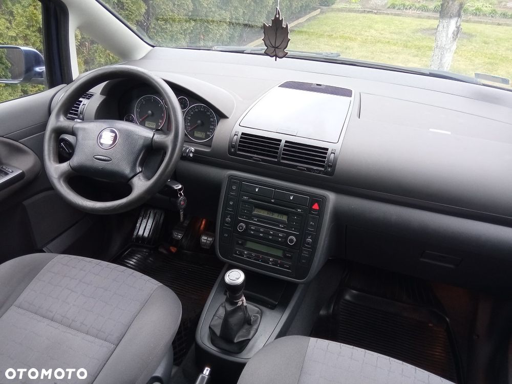 Seat Alhambra 2.0 TDI Reference - 19