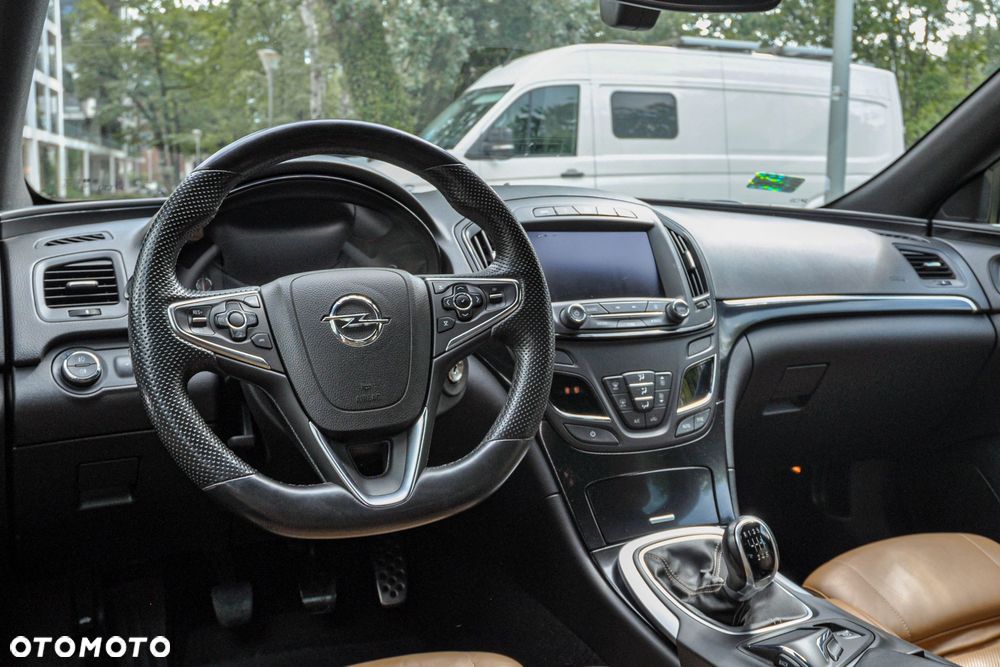 Opel Insignia - 9