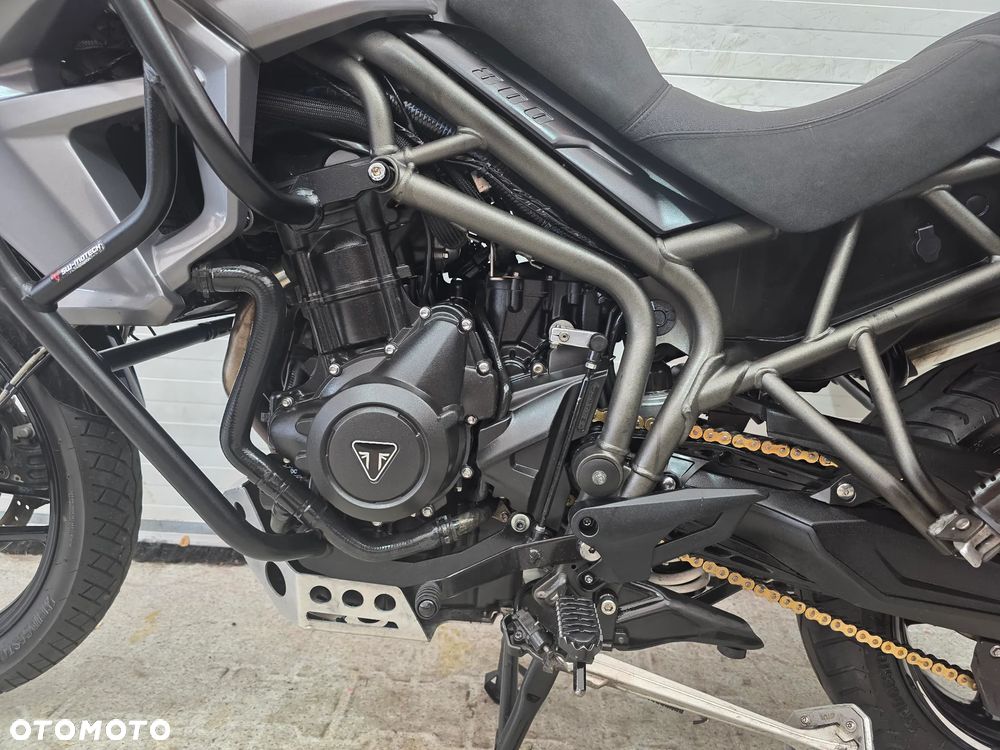 Triumph Tiger - 12