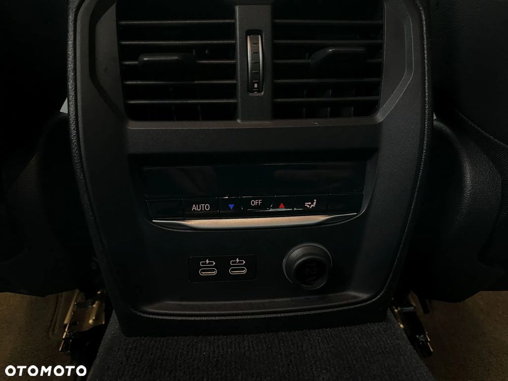 BMW Seria 3 320d Edition M Sport Shadow - 36