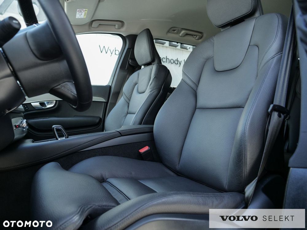 Volvo XC 90 - 13
