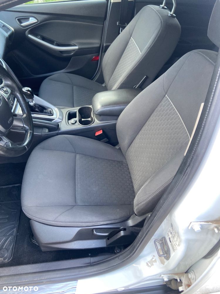 Ford Focus 1.6 TDCi DPF Trend - 16