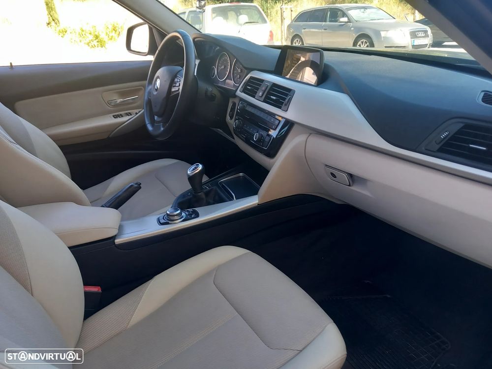 BMW 320 d Line Sport - 5