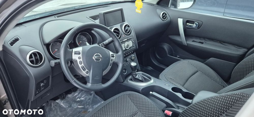 Nissan Qashqai+2 2.0 dCi DPF acenta - 35