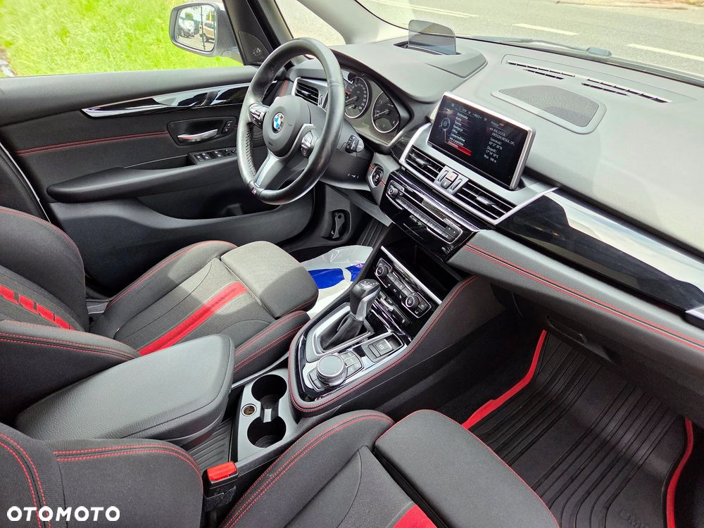 BMW Seria 2 218d Sport-Aut Sport Line - 14