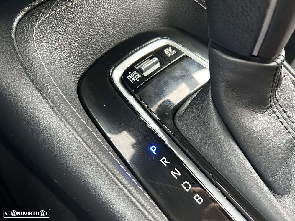 Toyota Corolla Touring Sports 1.8 Hybrid Comfort+P.Sport - 21