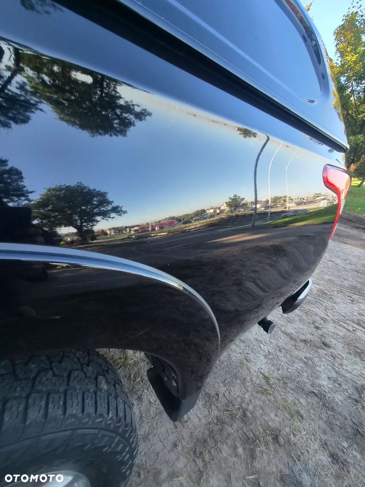 Mitsubishi L200 - 16