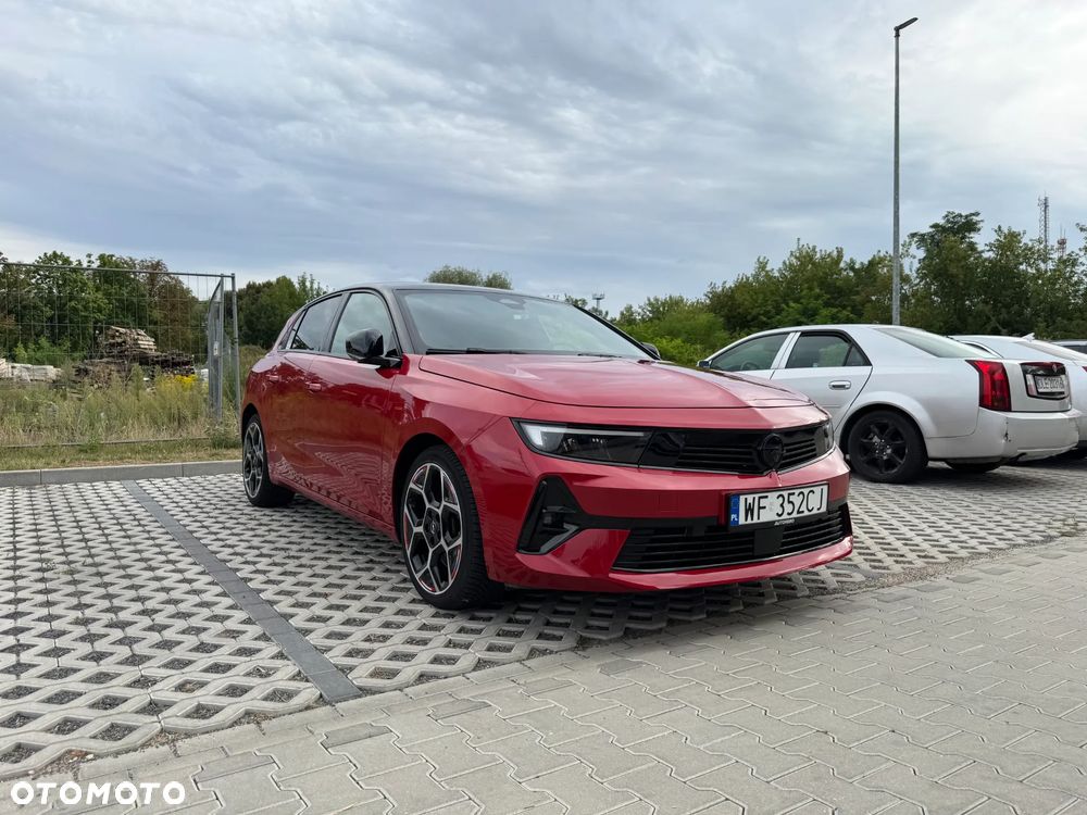 Opel Astra 1.6 T Plug-in Hybrid GS Line - 4