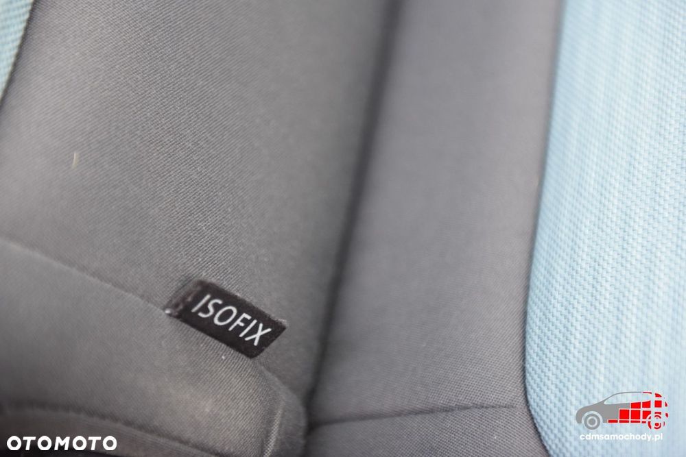 Volkswagen Golf - 33