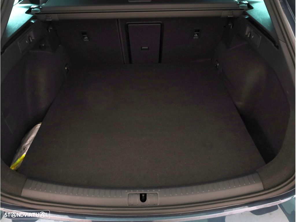 Cupra Leon ST 1.4 e-Hybrid MID DSG - 29